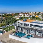Villa Vintila By Villa Plus