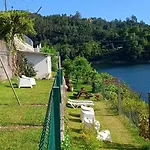 Beira Rio Do Geres