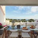 Luxury Sea View
