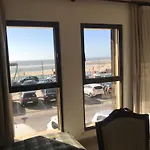 Ocean Drive / Vista Mar Apartment