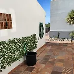 Baleal Classic Waves Guest House