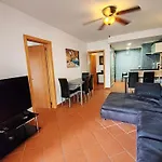 1B Terrace B - Casas & Papeis