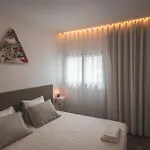 Paredes Surf House