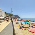 Villa Famele Wave