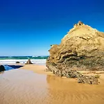 Casa Da Baia By Estilo Lusitano, A 150 Metros Da Praia