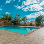Casa Violeta