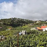 Vаrаndаs Dо Sоl-Vista Relaxante Entre Mar E Montanha