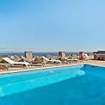 Sao Lourenco Guest House