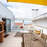 Ocean Terrace - Private Patio With Bbq & Sea View