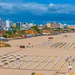 Mcrame Design Apt Sea View, Beachfront, Swimming Pool, 2Bdr, 2Bar, 6 Pax, Praia Da Rocha
