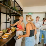 Lapoint Surf Camp Ericeira