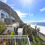 The Wave House - Two Bedroom Flat