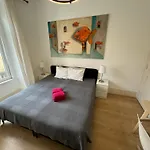Residencial Real Guest House