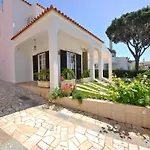 Spacious Villa In The Typical Portuguese Style With Private Swimming Pool Near Vilamoura