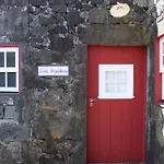Aldeia Das Cagarras