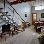 Casas Da Tia Florinda - Casa Girasol