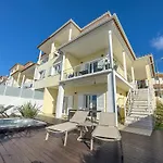 Vibing & Liming Ericeira