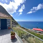 Refugio Do Ilheu
