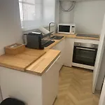 Atouguia Apartment