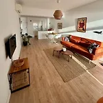 New Seaview Luxury Apartment - Torre Marimar