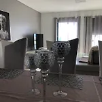 Forum Ocean View Apartment