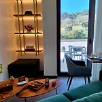 3M Hostel & Suites