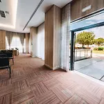 Real Marina Hotel & Spa