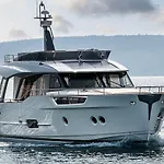 Greenbreeze Full Day 8H Charter With Overnight In A Greenline 48 Fly Luxury Yacht
