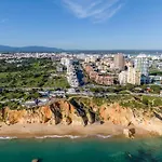 Spectacular 2 Bed Apartment, Huge Terrace And Sea View