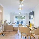 Sunflower Apartment