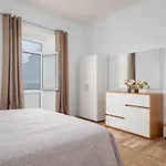Ocean View Retreat 3