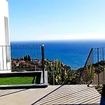 Holiday House Caetano