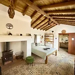 Alpaca Farm And B&B - Mama Adama