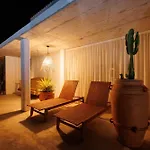 Laranjal Farm House
