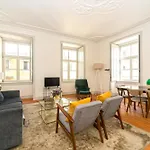 Bacalhoeiros 99 - Beautiful&bright Apartment @ Baixa, Chiado