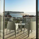 Sam\'S House