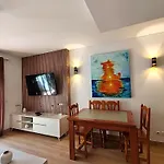 1G Terrace B - Casas & Papeis