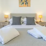 Funchal Apartment With Stunning Harbor View And Air Conditioning Unit