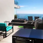 Feel So Good Apartment With Sea View & Jacuzzi