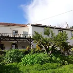 Wellbeing Guesthouse Casa E Connosco