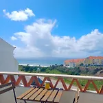 Surf Yoga Ericeira Guest House