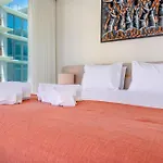 Bayline Condominium - Heated Indoor Swimming Pool - Spa - By Bedzy