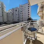 1D Praia Mar - Casas & Papeis