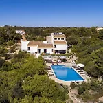 Stunning Oceanview Algarve Villa 9 Bedrooms Villa Quinta Marinha Amazing Location Overlooking Sea Huge Pool Benagil
