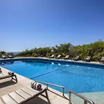 Stunning Oceanview Algarve Villa 9 Bedrooms Villa Quinta Marinha Amazing Location Overlooking Sea Huge Pool Benagil