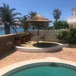 Beach Front/Waterside Apartment
