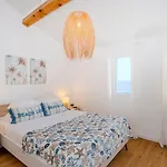 Guesready - Sea Escape Azores
