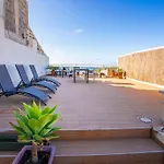 Hostel Azorazul - Pool & Suite