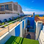 Hostel Azorazul - Pool & Suite