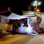 Casa do Penedo